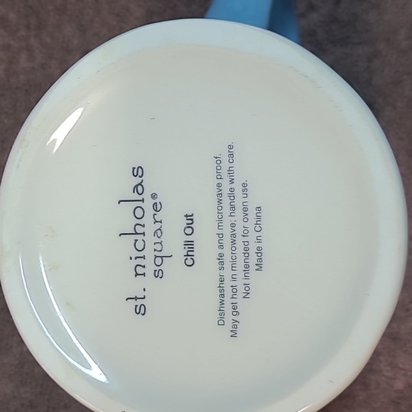 St. Nicholas Square CHILL OUT 16oz 6" Tall Latte MUG 3D Emboss SNOWMAN Christmas - Picture 3 of 4